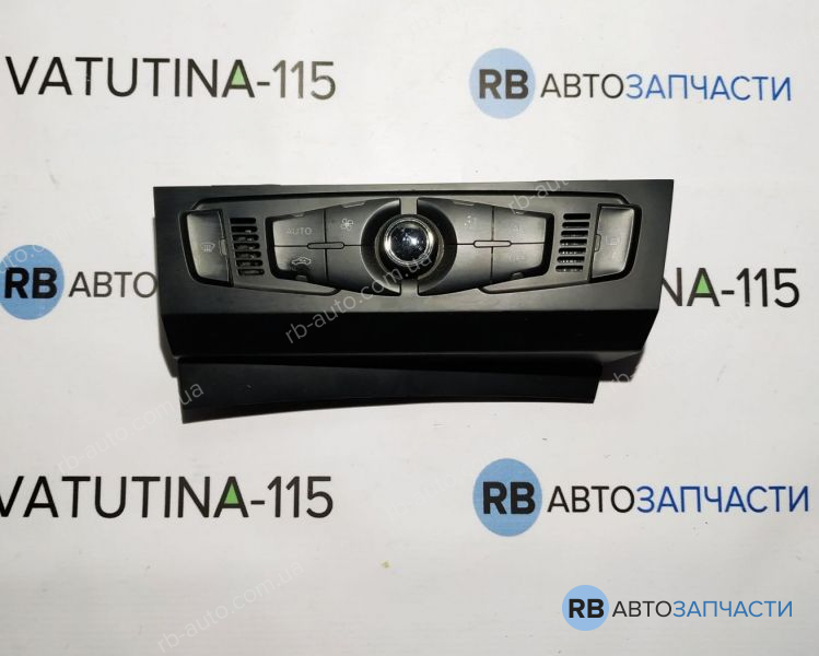 8T1820043T Блок управления климатом