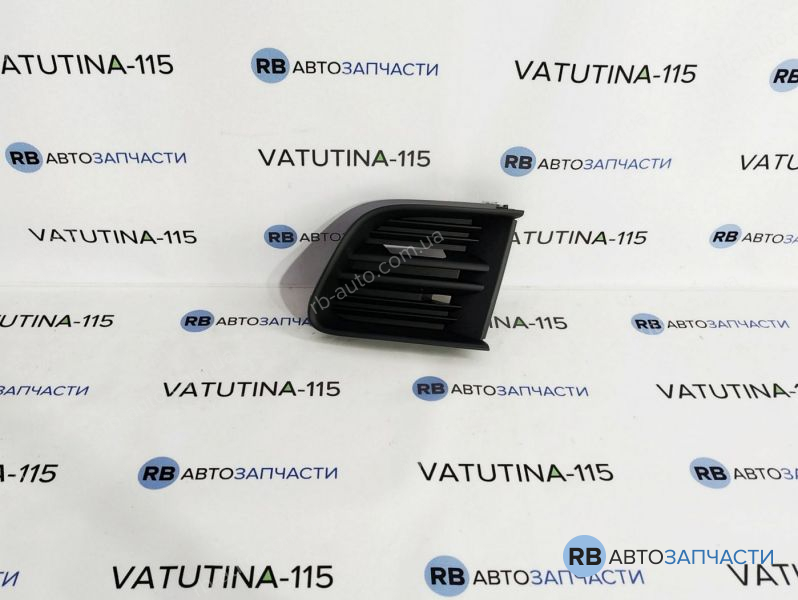 1Z0853665A9B9 Решетка бампера L RS