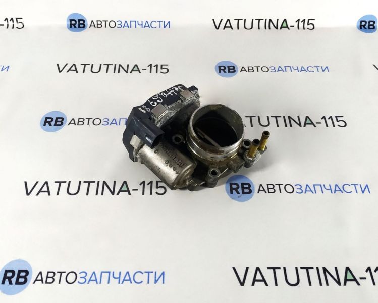 06G133062M Дросельна заслонка 2,0