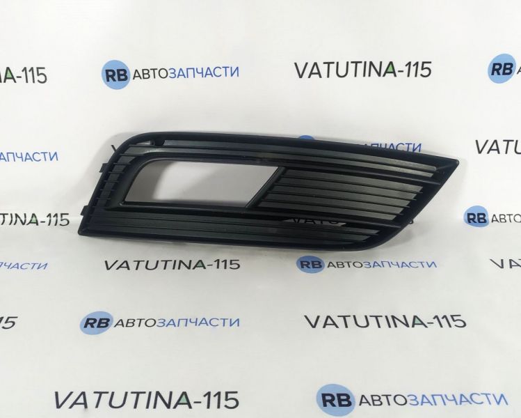 6502-07-0029916P Решітка бампера R