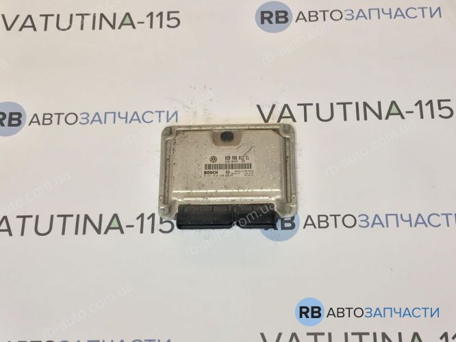 038906012CL Блок управління двигуном