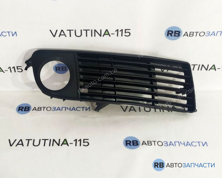 FP0014912 Решітка бампера R