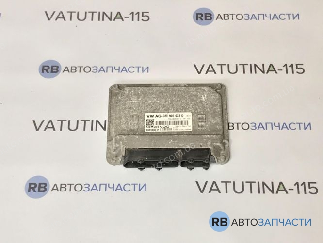 03E906023D Блок управління двигуном