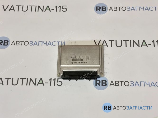8D0907557T Блок управління двигуном