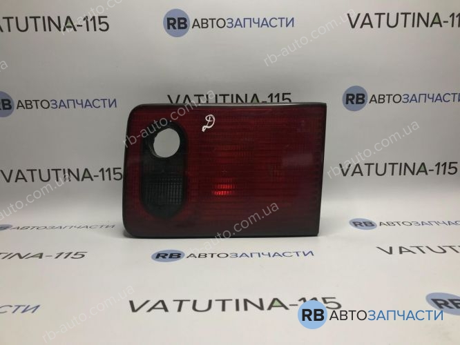 4D0945094F-DEF Фонарь внутренний R (дефект)