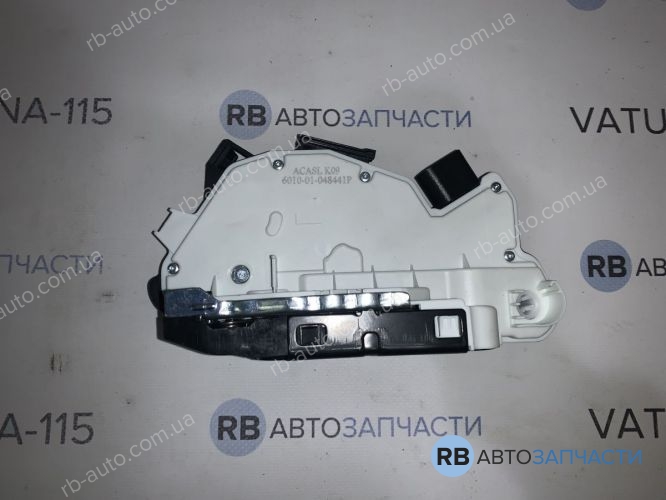 6010-01-048441P Замок передн. двері L