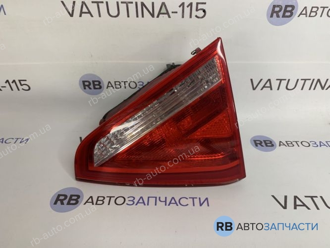 8T0945094-BU Ліхтар внутрішній R