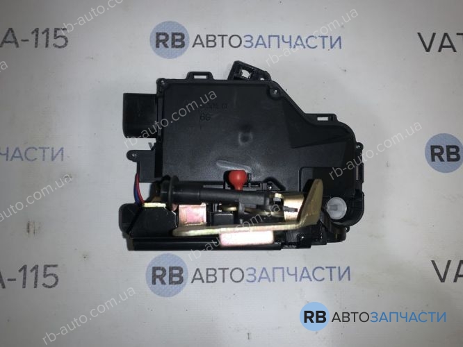 6010-25-025421P Замок передн. двері L