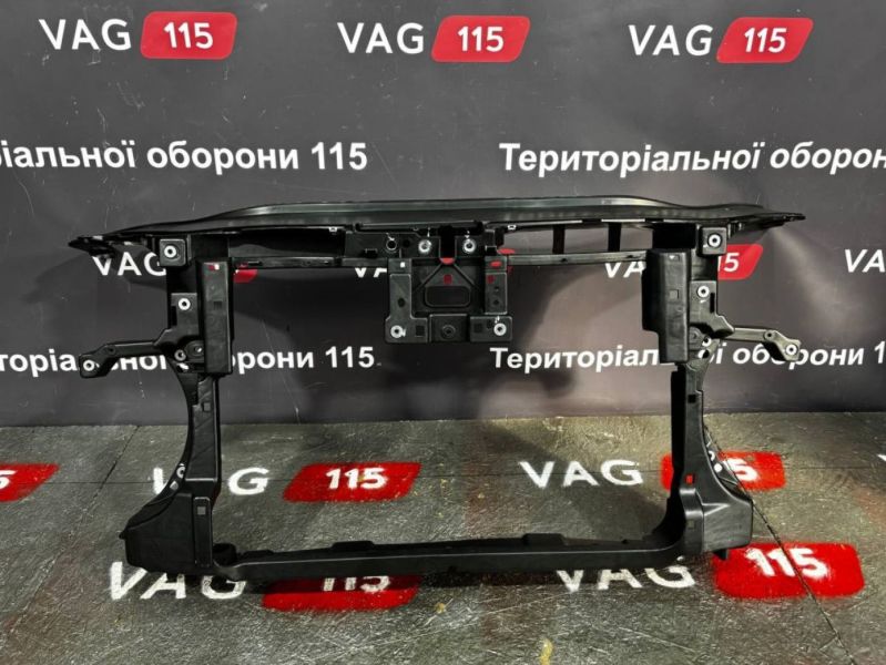 95D104-1 Панель передняя Diesel
