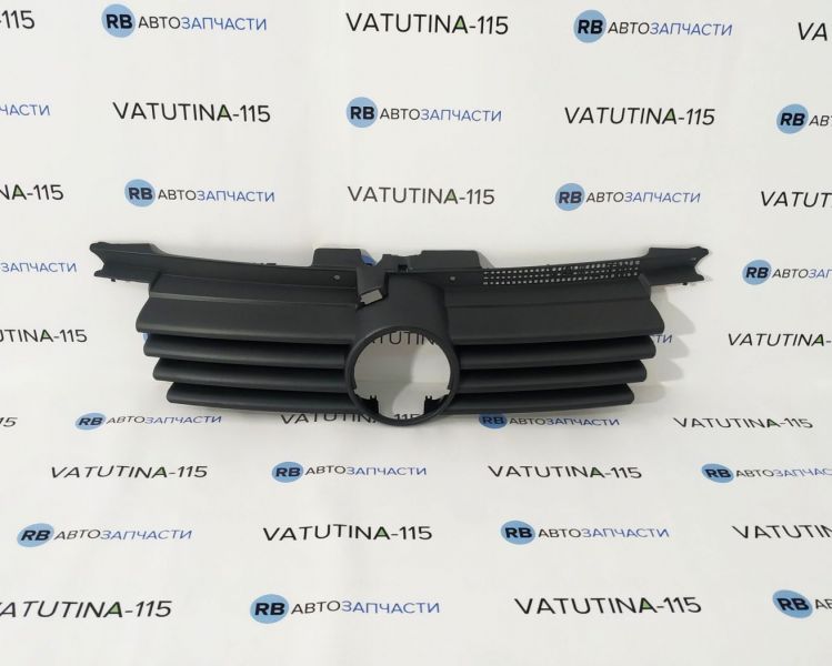 KH9543990 Решетка радиатора -эмбл.