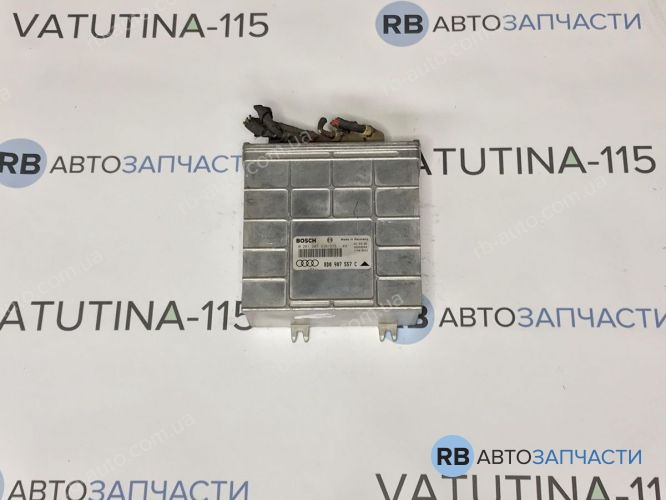 8D0907557C Блок управління двигуном