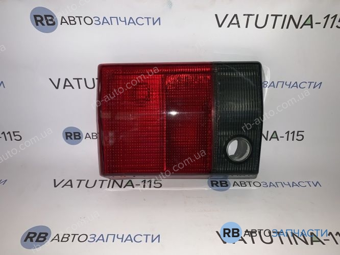 8A9945224A Ліхтар внутрішній R Avant