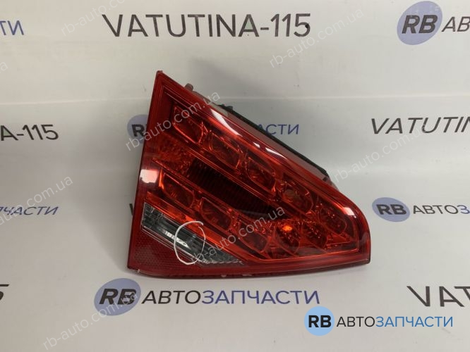 8T0945093B-DEF Ліхтар внутрішній L LED (дефект)