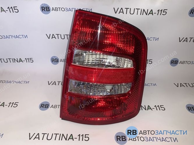 665-1902R-UE Ліхтар задній R SDN/Kombi