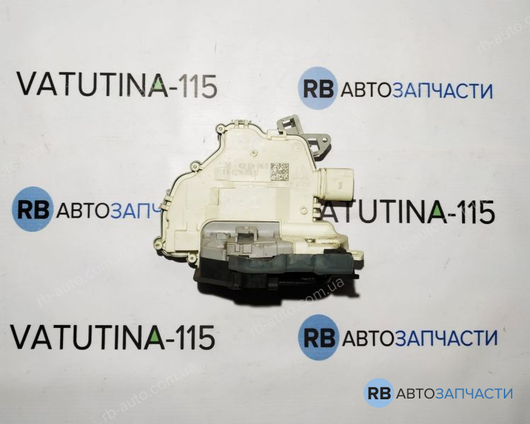 4G0839016D Замок задн. двери R