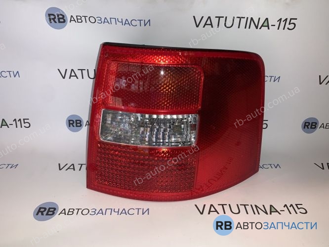 4B9945096F3FZ Фонарь задний R Avant Спеццена