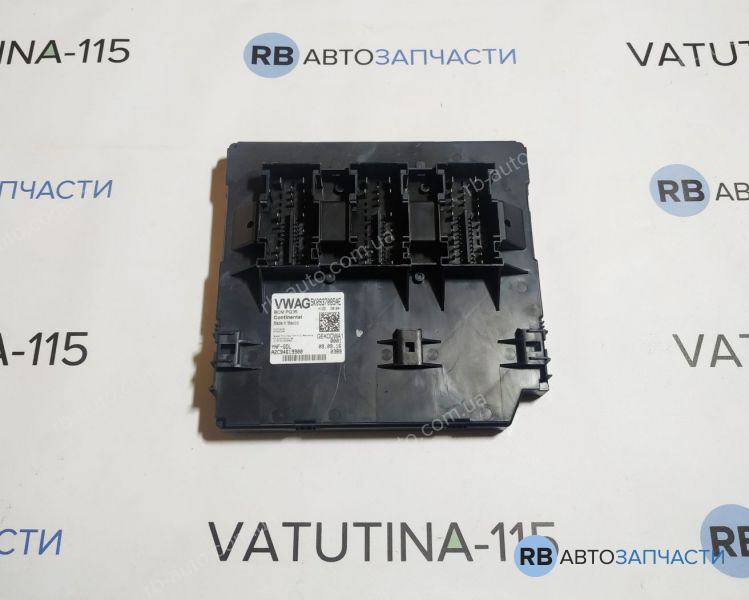 5K0937085AE Блок комфорту
