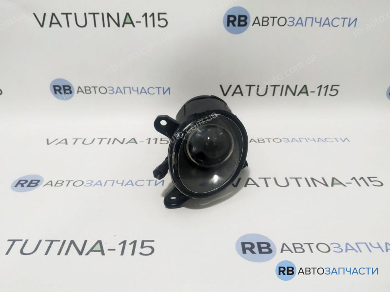 441-2016R-UQ Протитуманна фара R H3
