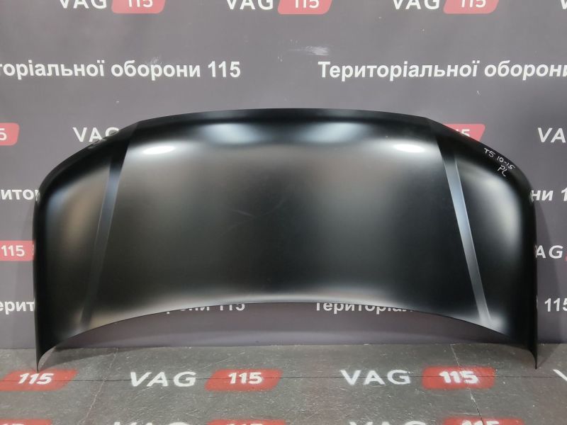 956903 Капот