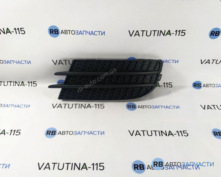 6502-07-9548915P Решітка в бампер без отв тум. L