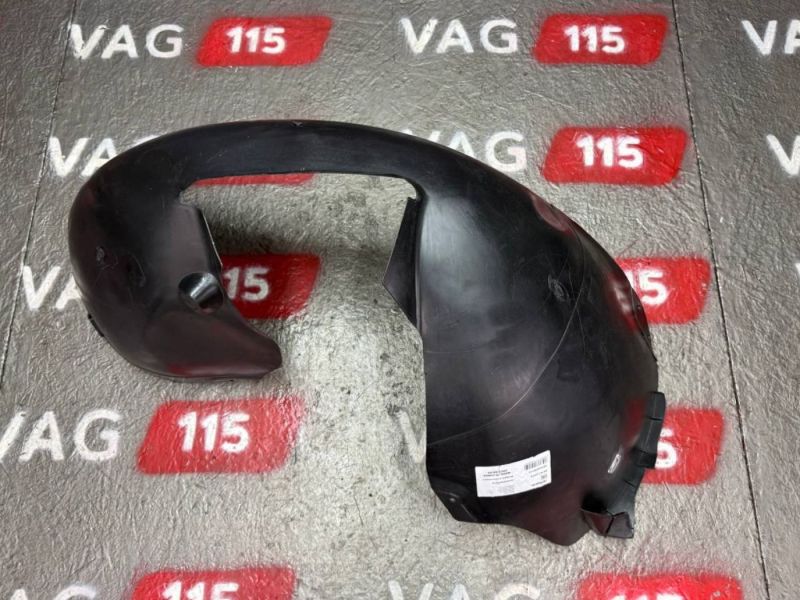 95D1FP3X Підкрилок ПП задній R