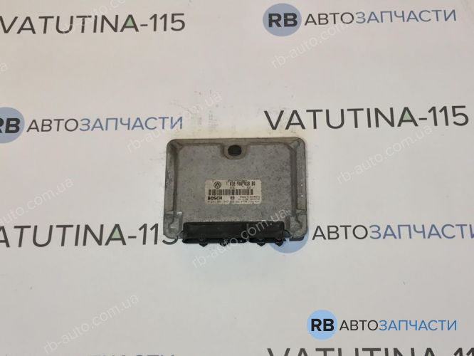 038906018BQ Блок управления двигателем