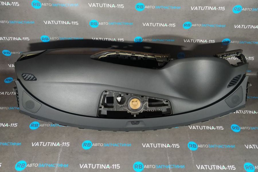 4G185700124A-DEF Торпедо + R airbag (чорна) (дефект)