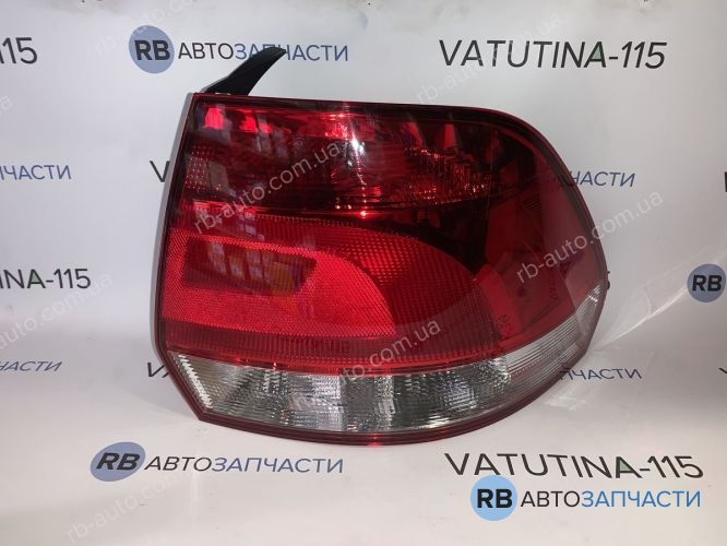 441-19D1R-LD-UE Ліхтар задній R - FP7415F4-E
