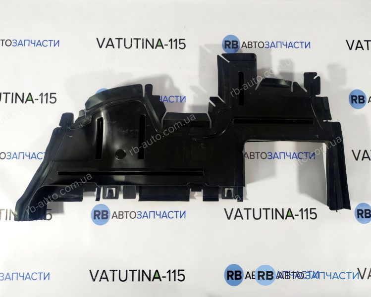 4G0121284BH Повітрозабірник радіатора R