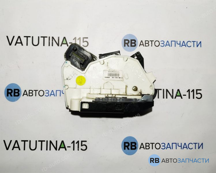 5K4839016G Замок задн. двері R