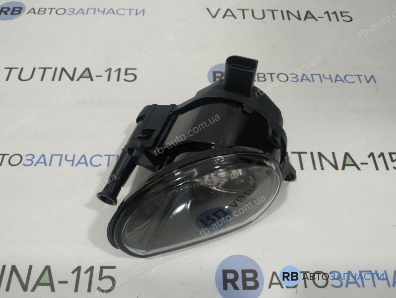 441-2029R-UE Протитуманна фара R