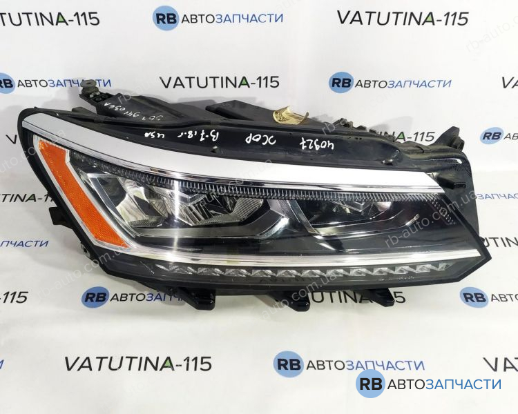 561941036A-BU Фара основная R LED