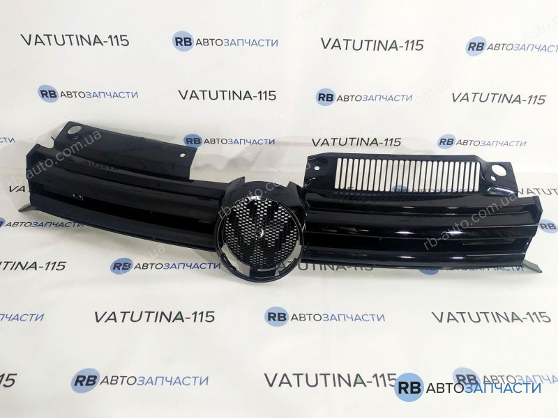 5K0853653S Решітка радіатора чорн.