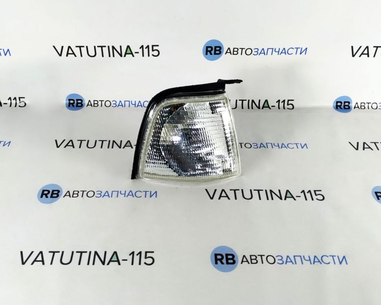 441-1505R-UE-C Указатель поворота передн. бел. R P