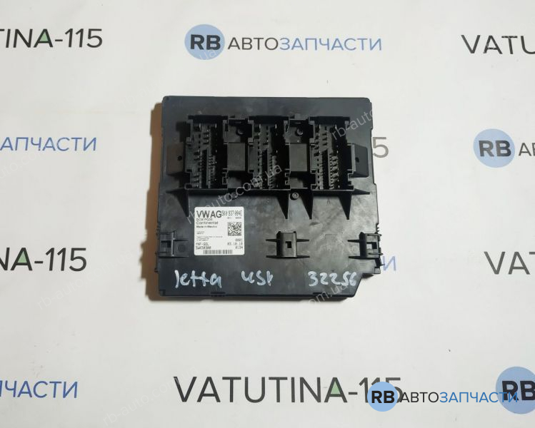 5K0937084E Блок комфорту