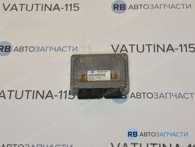 06B906033AA Блок управління двигуном