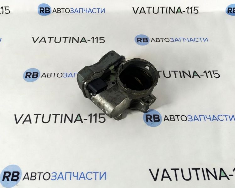 03G128063R Дросельна заслонка 2.0 TDI