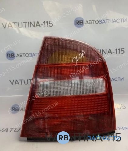 1U6945112B-BU Ліхтар задній R (НВ)