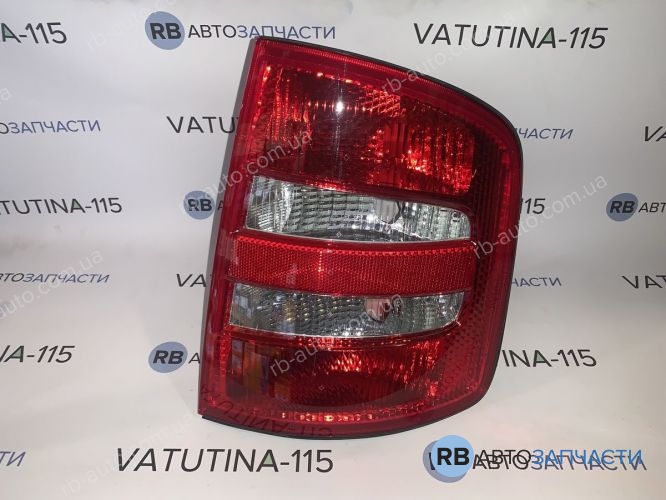 6Y9945112B Ліхтар задній R SDN/Kombi