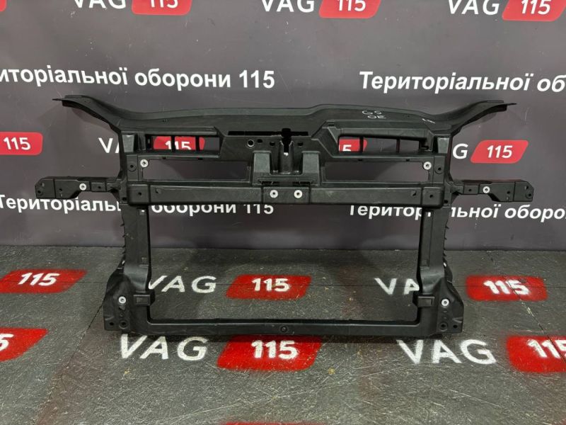 1K0805588T Панель передняя бенз. - 1K0805594H