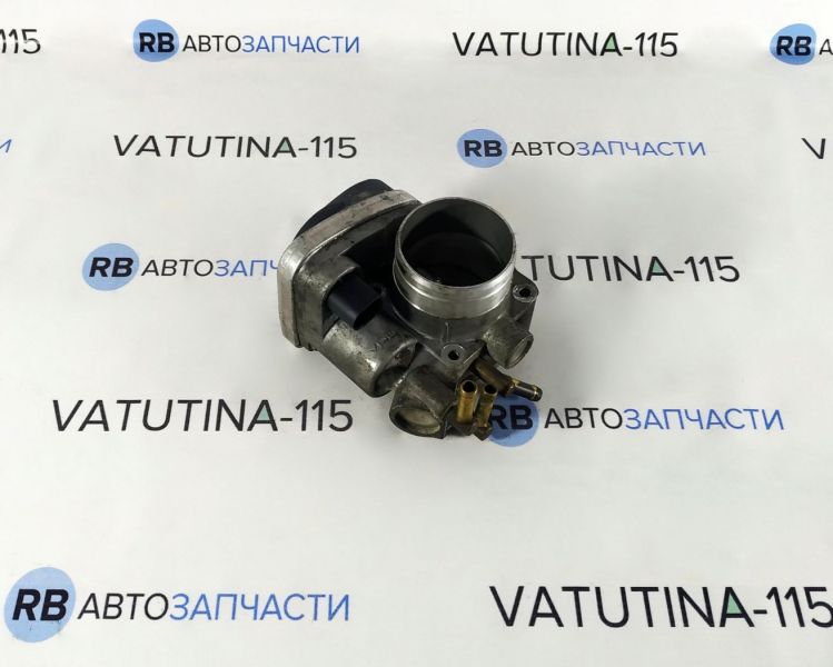 06A133062AB Дросельна заслонка 1,6
