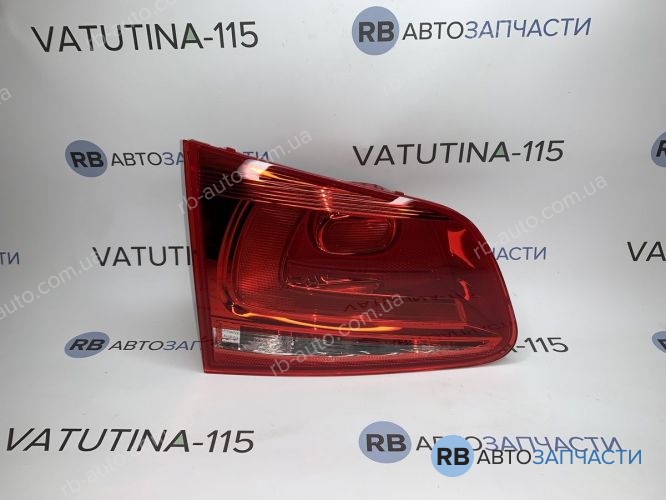 7P6945093C Фонарь внутренний L