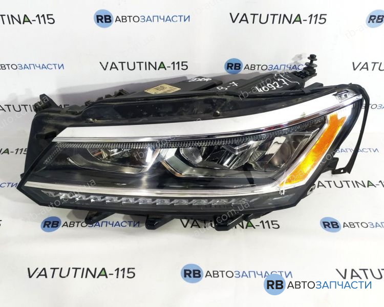 561941035A-DEF Фара основная L LED (дефект)