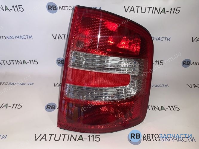 665-1910R-UE Ліхтар задній R SDN/Kombi