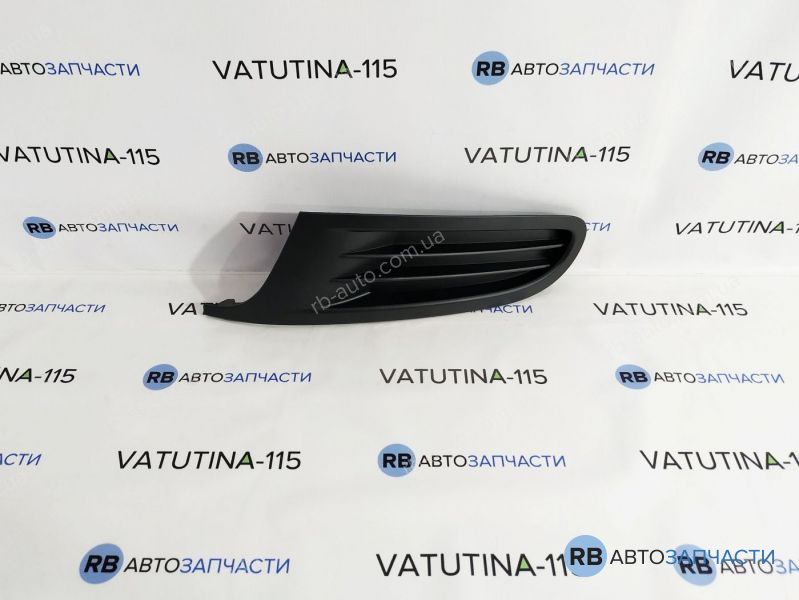 FP7411911 Решітка бампера L без отв. пр/тум. (-GTI)