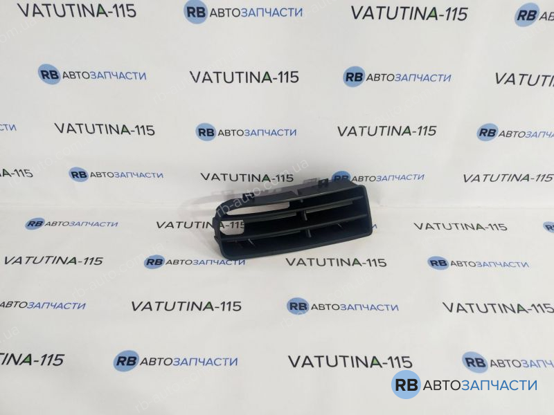 KH9523997 Решітка бампера L