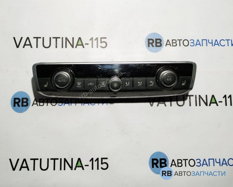 8V0820043D Блок управления климатом