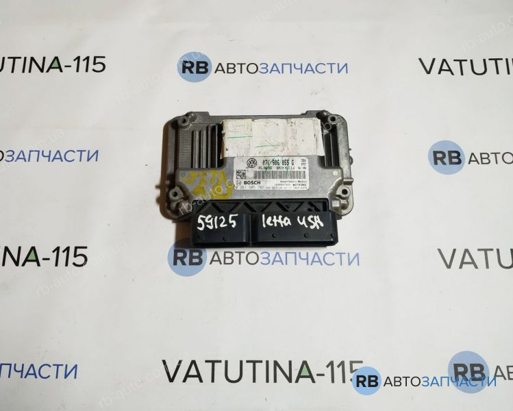 07K906055G Блок управления двигателем