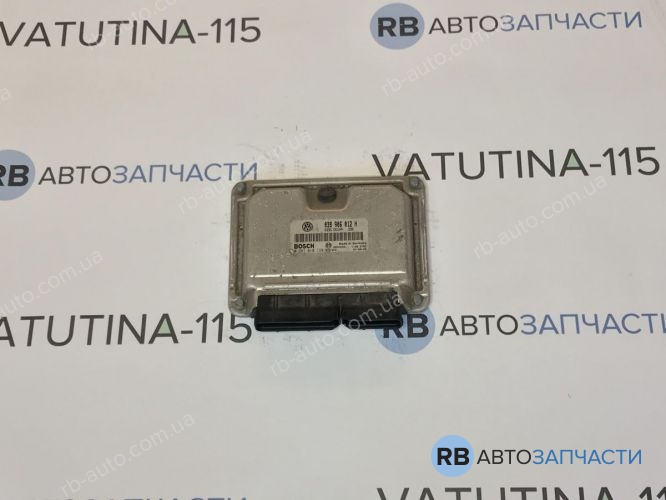 038906012H Блок управління двигуном