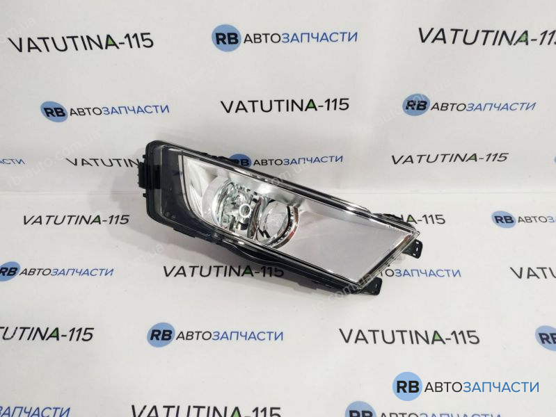 5E0941702D Протитуманна фара R